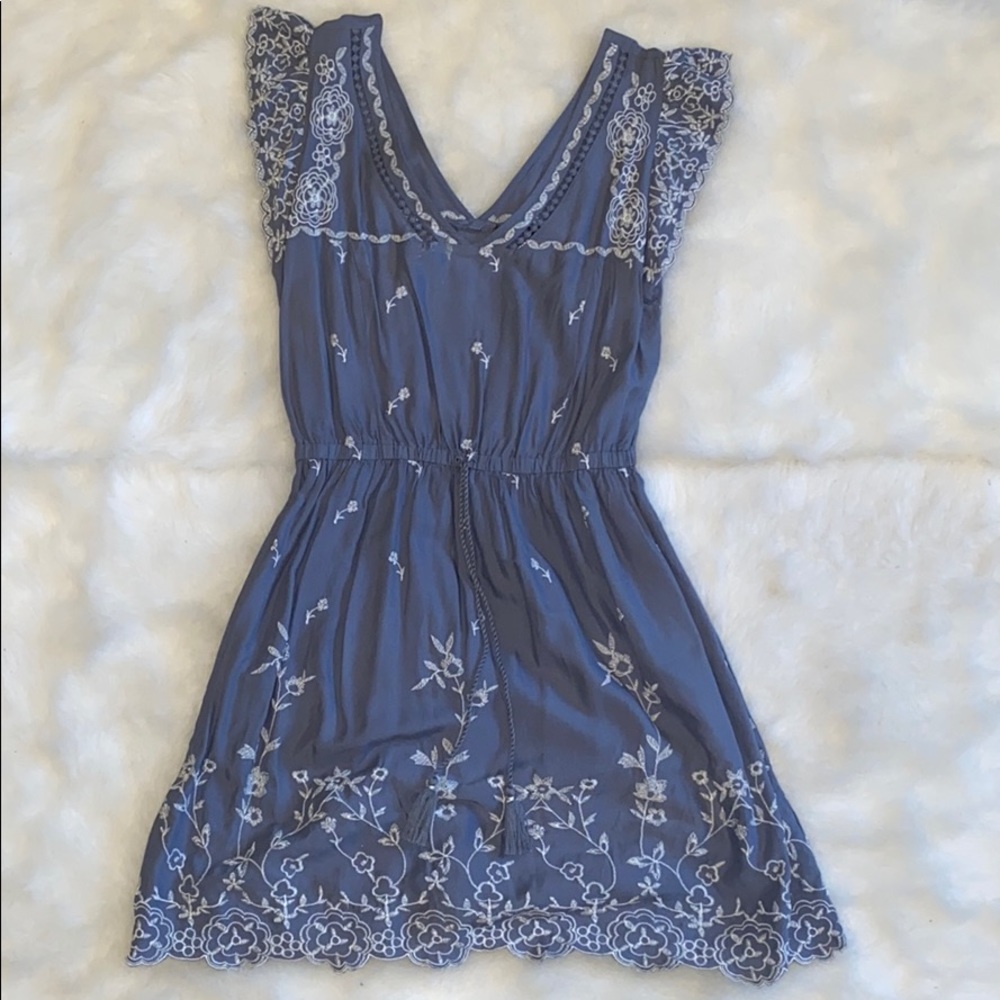 blue embroidered abercrombie dress